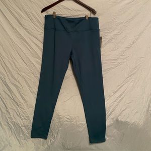 Green Fleece lined Joe Fresh leggings size XL